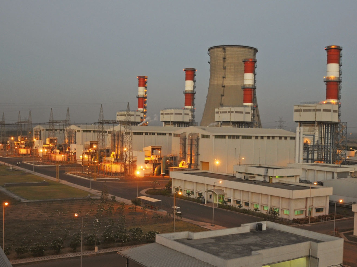 Torrent Power Rs 3,500 crore qualified institutional placement QIP oversubscribed 4 times