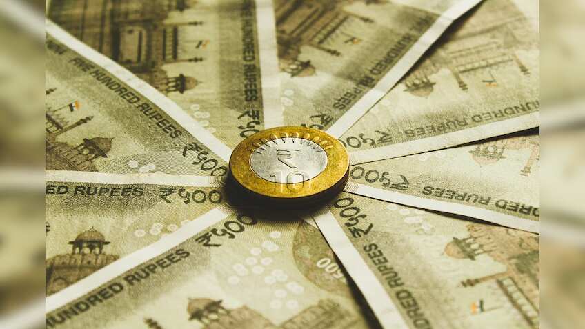 Currency Market News: Rupee falls 2 paise against US dollar