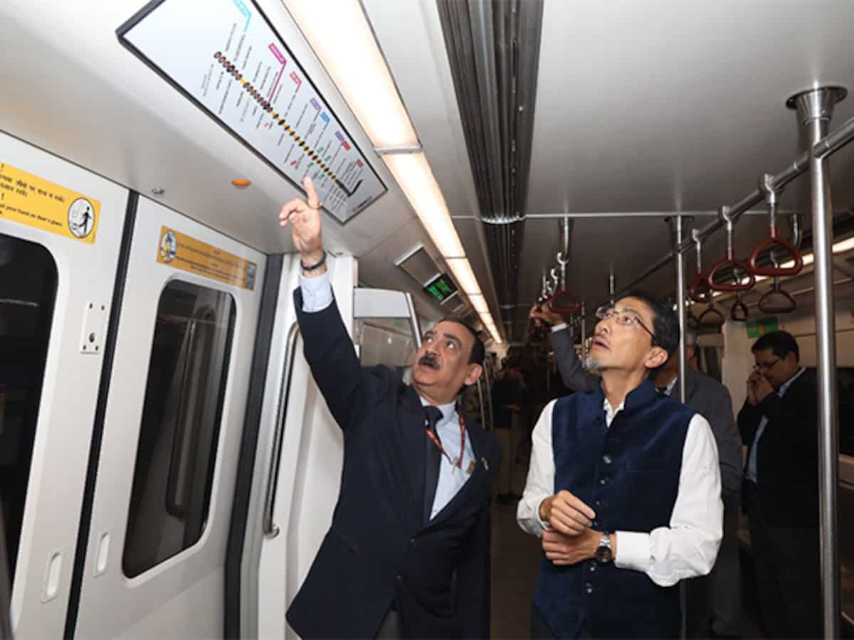 Japanese Envoy to India takes ride in Delhi Metro