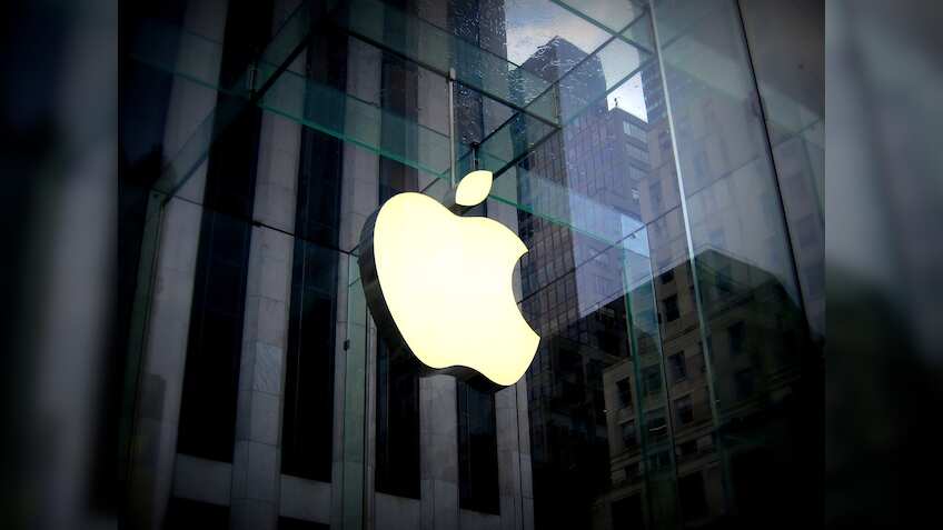 Apple confirms iOS 18.2.1 build number; iOS 18.3 beta update in progress