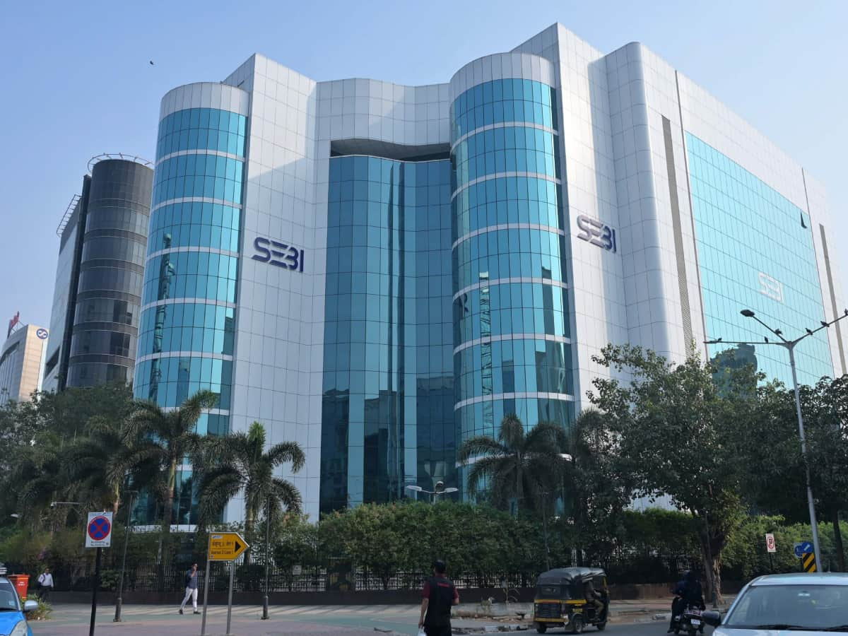 Sebi fines Jaiprakash Power Ventures, top officials for misrepresenting co's financial statements