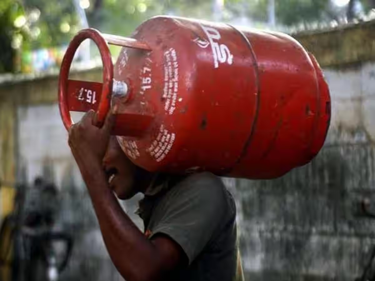Commercial LPG cylinder prices reduced by Rs 16;