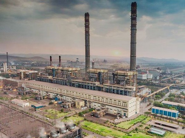 JSW Energy completes acquisition of 125 MW renewable assets from Hetero Group