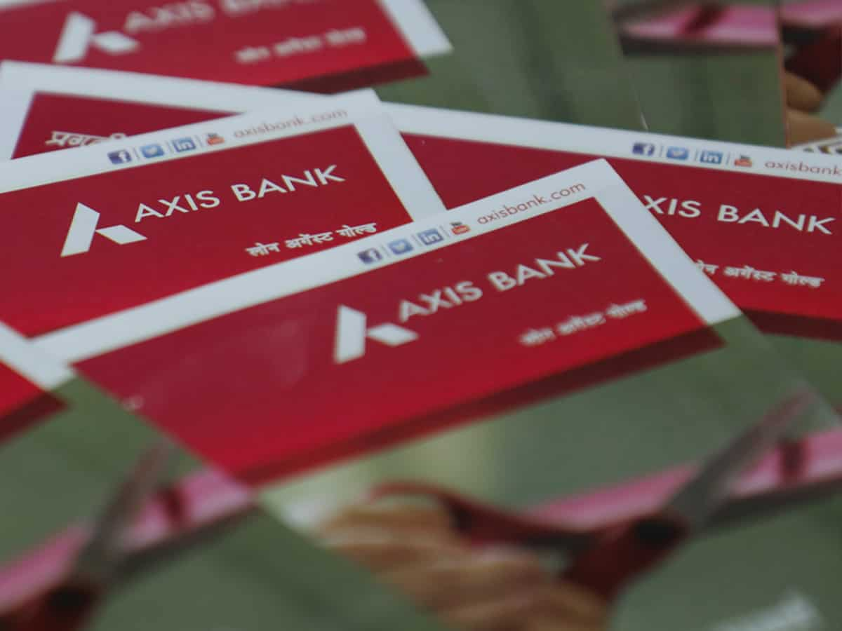 Axis Bank Share Price Target