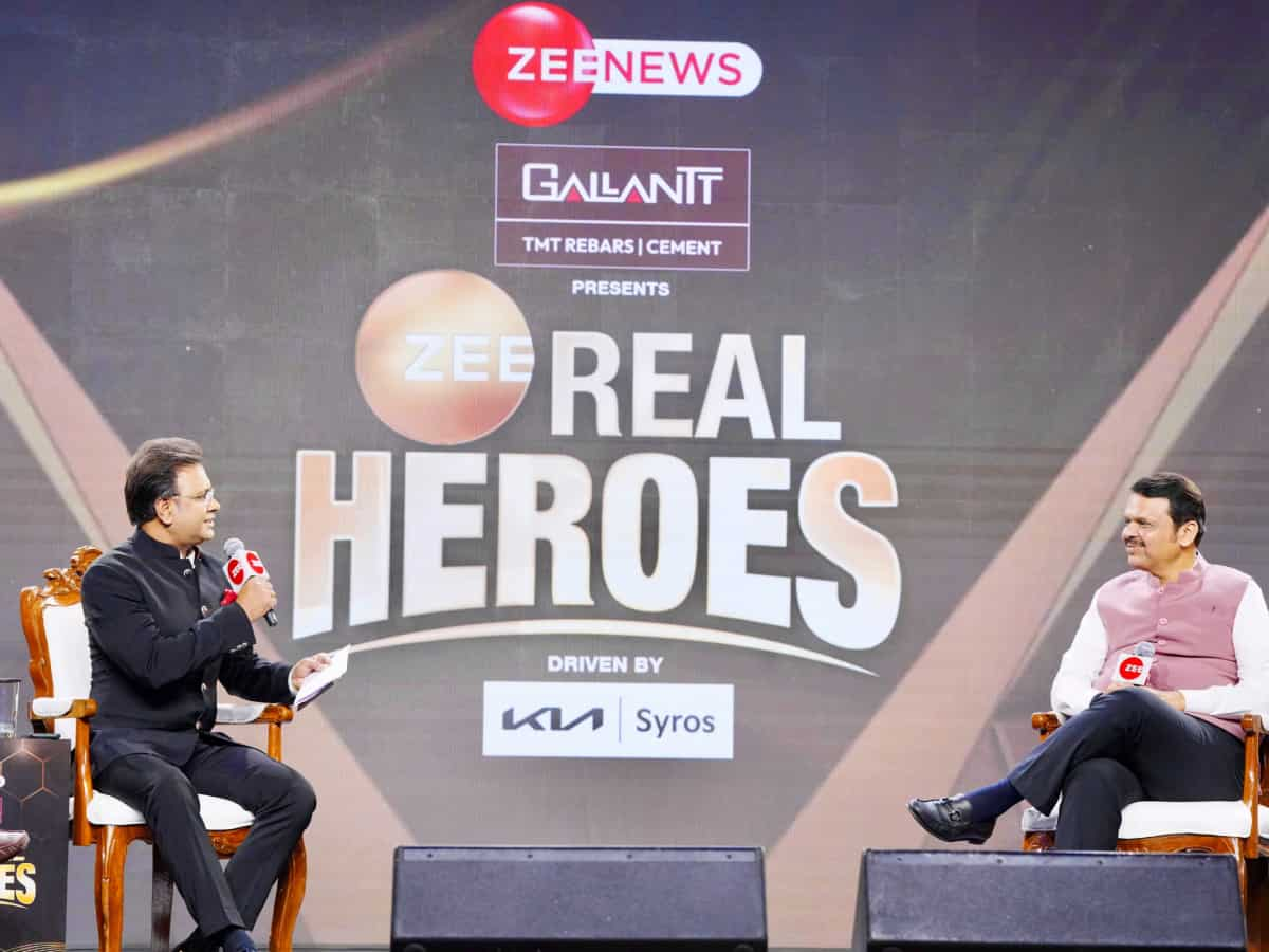 Zee Real Heroes Awards: Fulfilling responsibilities is the true achievement, says Devendra Fadnavis