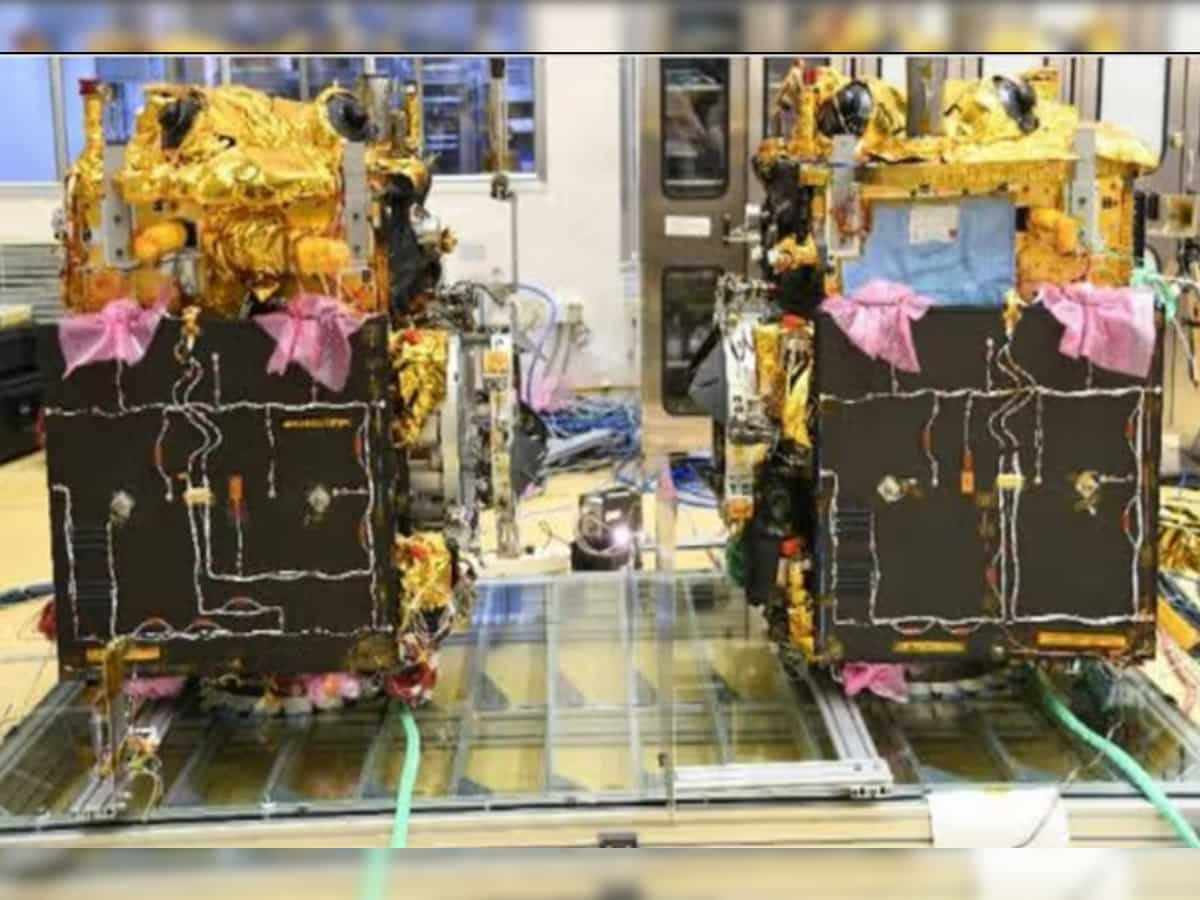 ISRO sucessfully docks satellites as part of SpaDeX Mission 