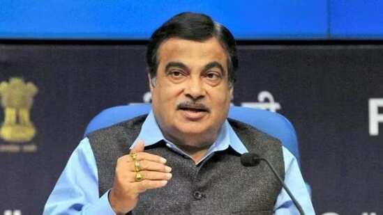  Faulty road construction should be made non-bailable offence: Nitin Gadkari 