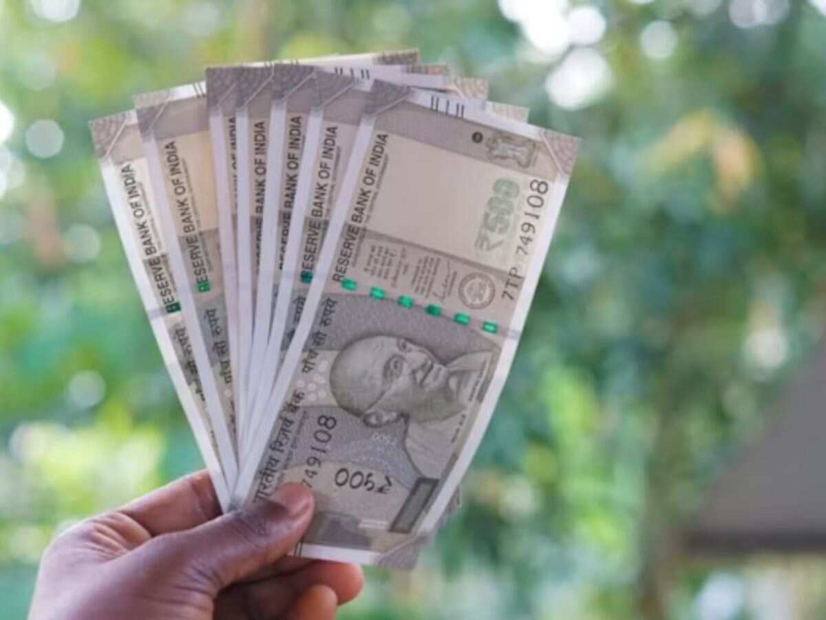 Power of Compounding: How long it will take to build Rs 1 crore corpus ...