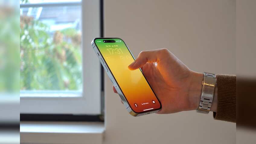 CCPA issues notice to Apple over iPhone performance concerns post iOS 18+ software update