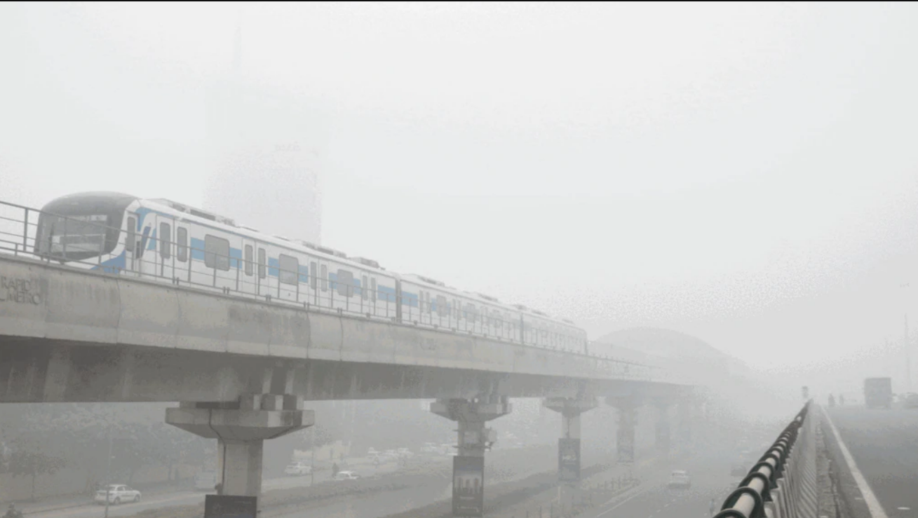 Delhi Weather Update: City records minimum temperature of