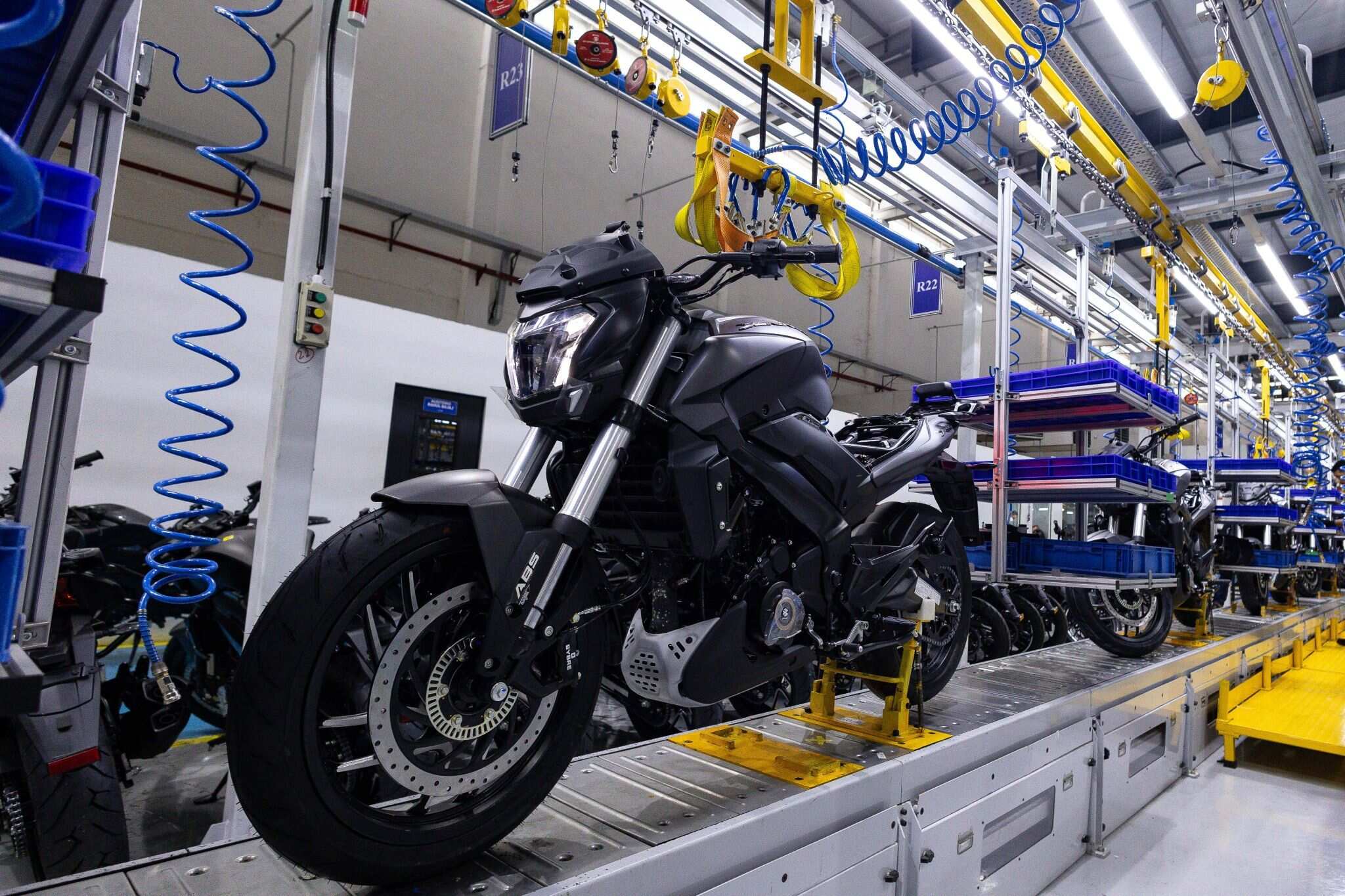 Bajaj Auto's January sales rise 7%