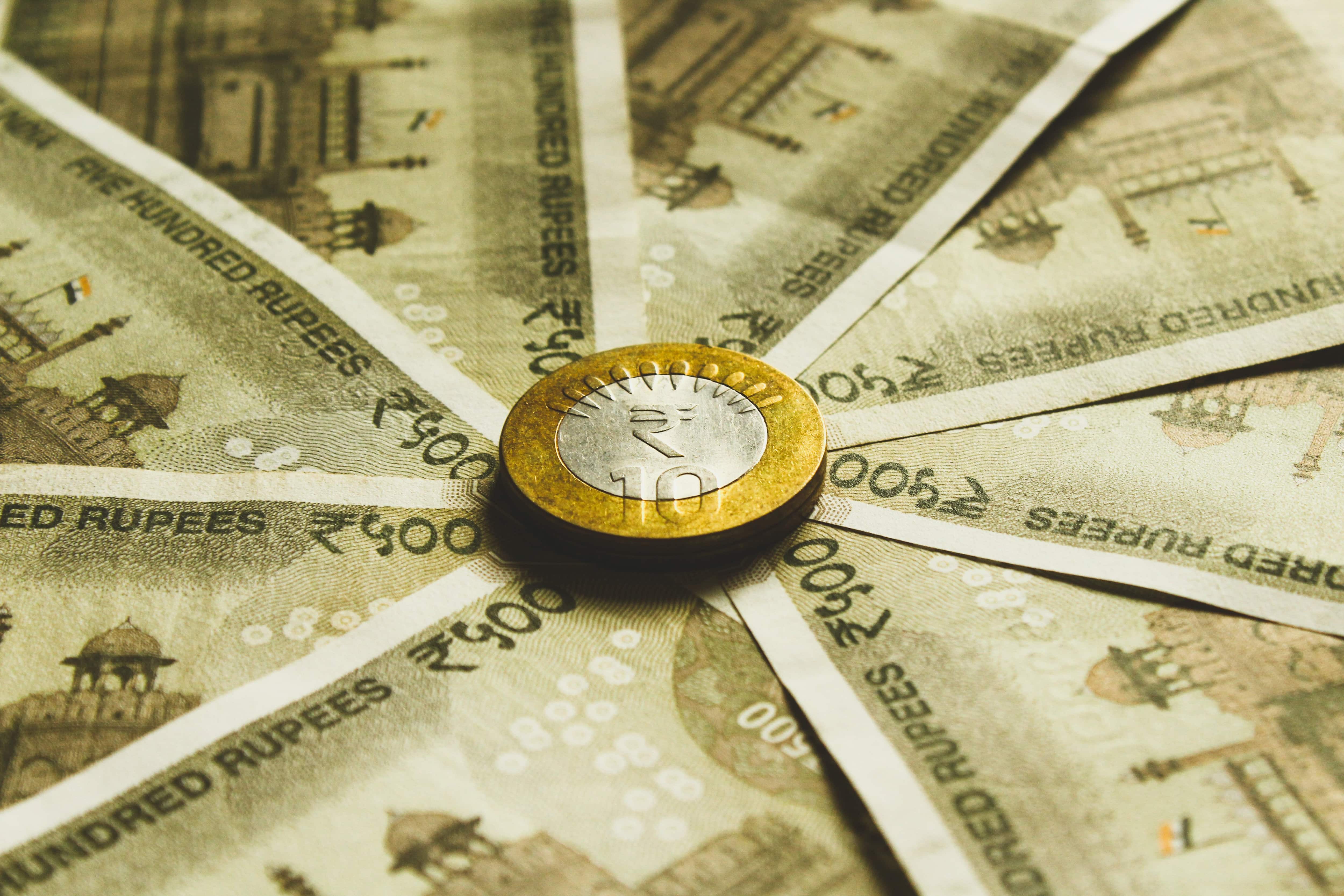 How much you can get in 35 years on monthly investment of Rs 10000?