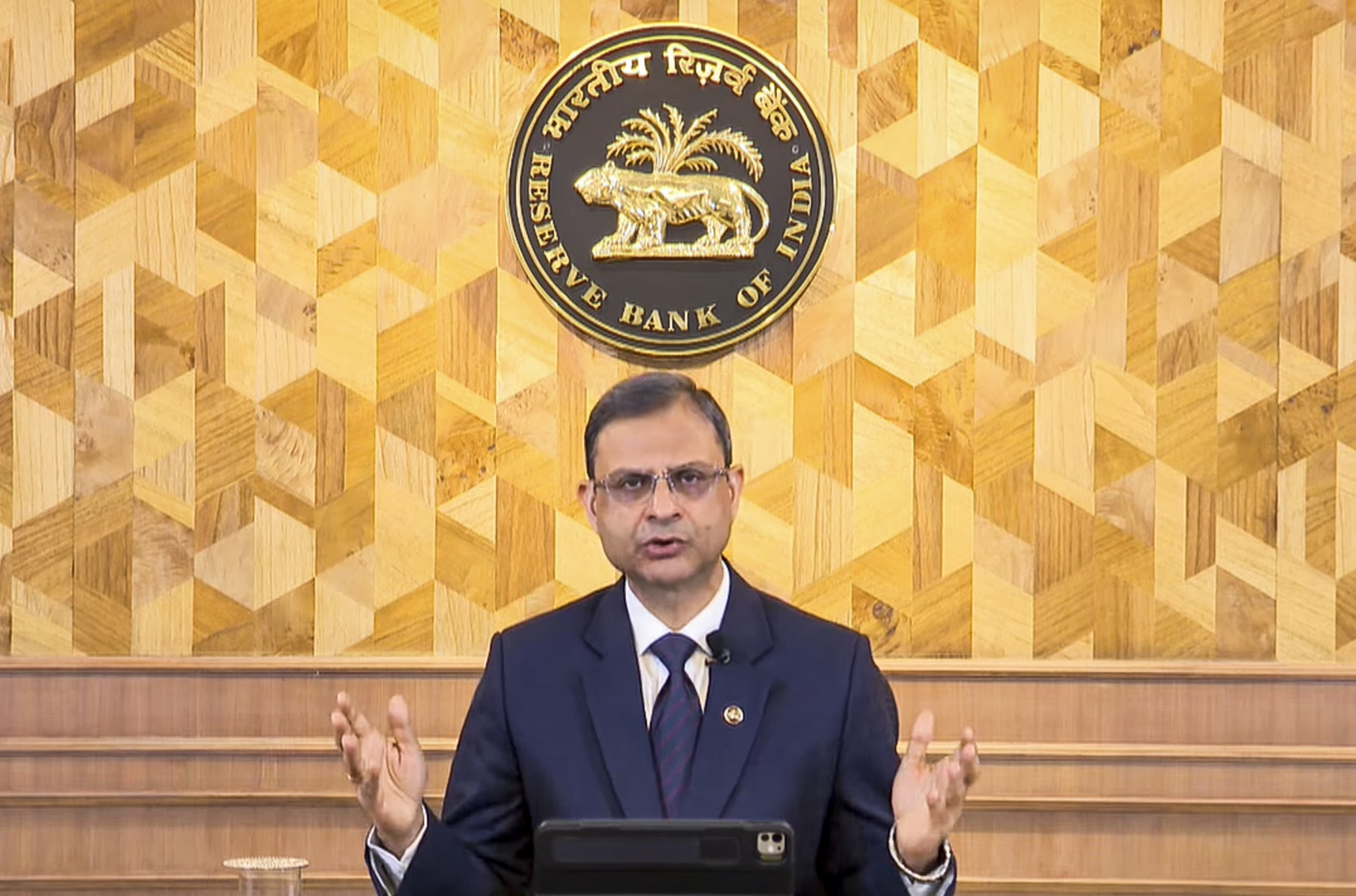 RBI's 0.25% repo rate cut to boost market sentiment, increase liquidity, and demand: CAIT