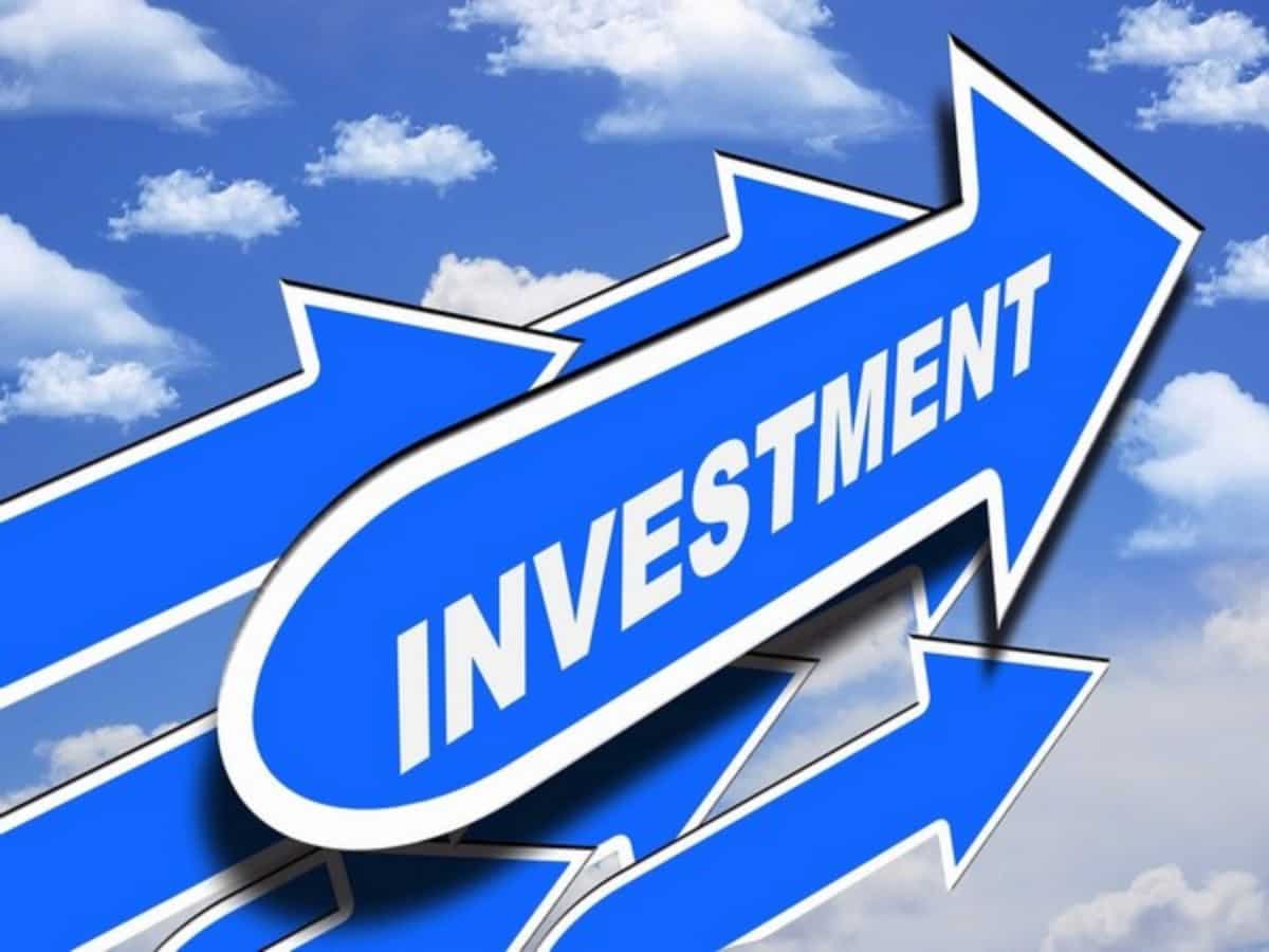 Foreign investors still hold $800 billion in Indian
