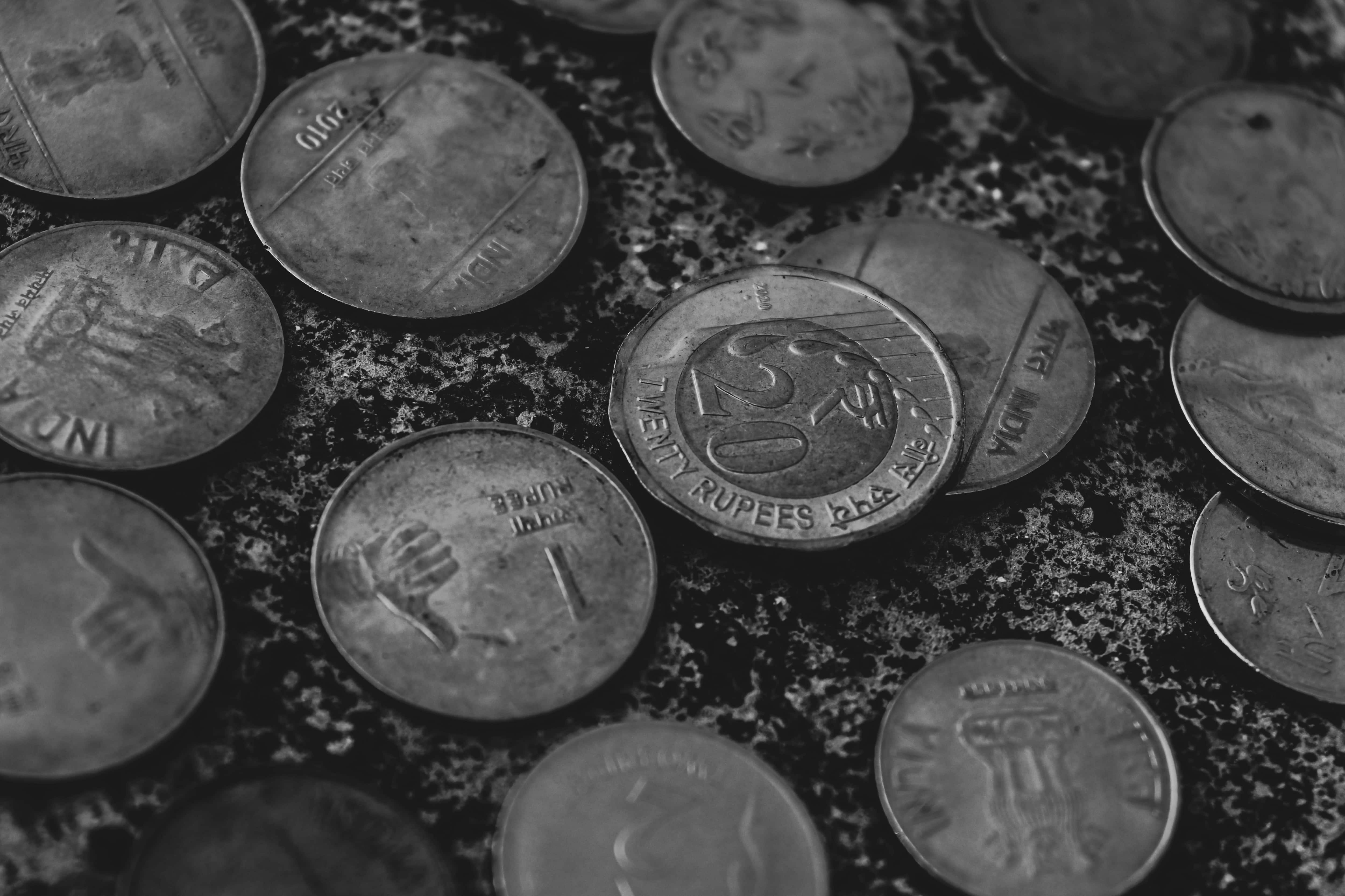 Who should make lump sum investment?