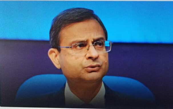 Ensure fair treatment to customers: RBI Governor to NBFCs 