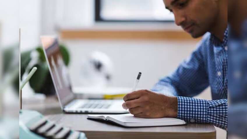  India Post Office Recruitment 2025: Want job with Rs 12,000-29,000 starting basic salary? Post office offers 21,000 vacancies; Know how to apply