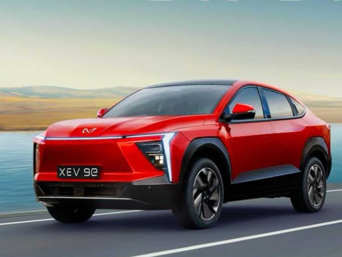 Mahindra bags 30,179 bookings for two new electric models on opening day 