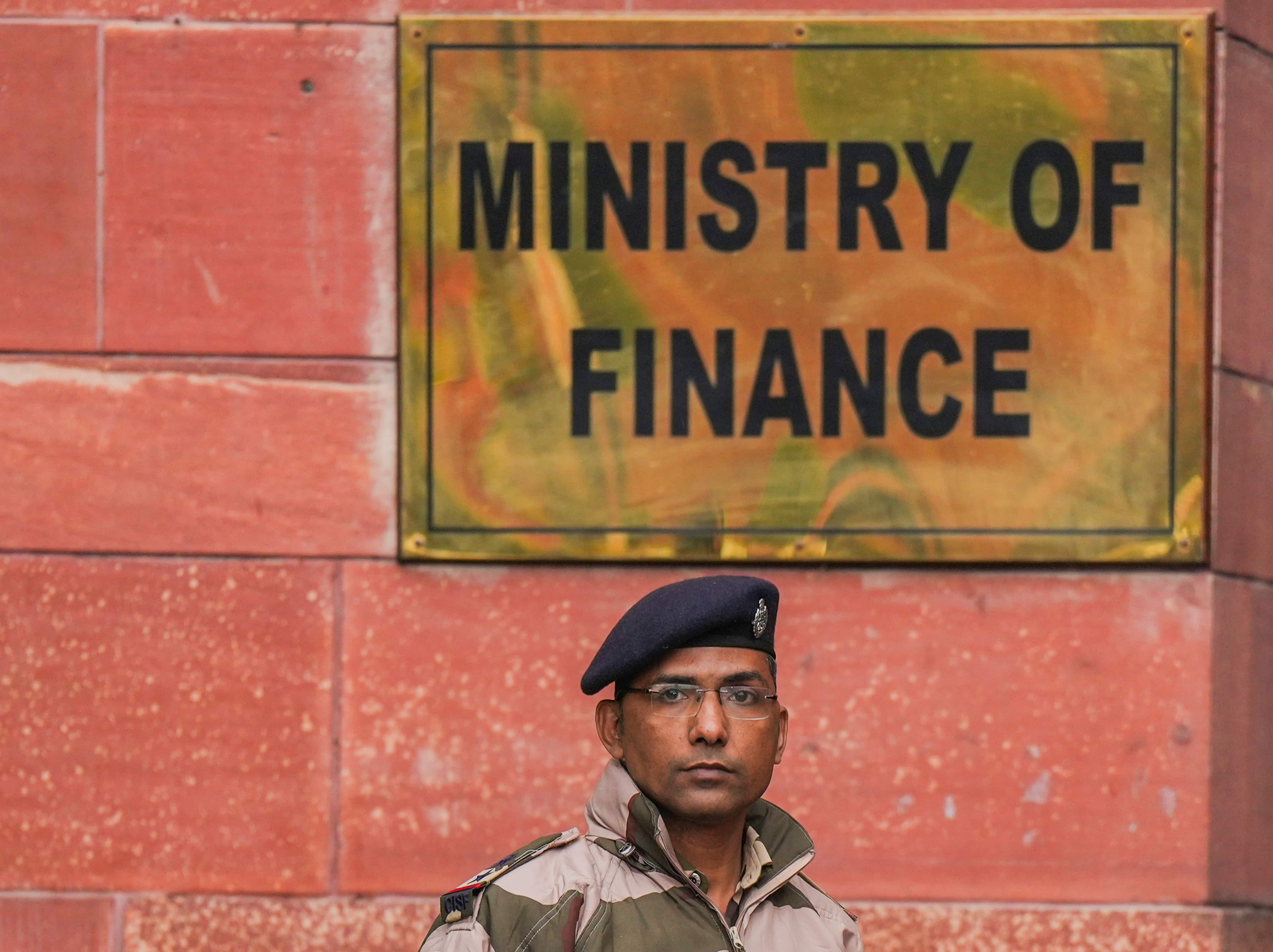Finance Ministry to meet heads of public sector banks on March 4, to review financial performance 