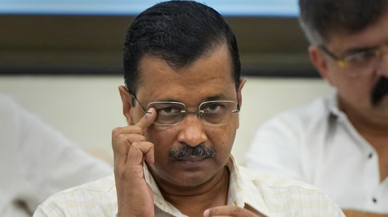 More trouble for Kejriwal? CAG flags Rs 2,000