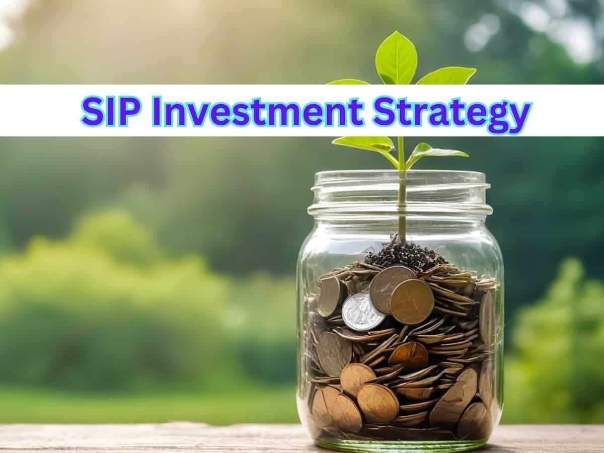 Rs 12,000 SIP for 30 Years vs Rs 24,000 SIP for 15 years: Which can generate higher corpus in long term?