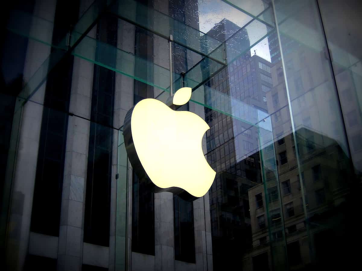 Blinkit now delivers Apple products across 11 major