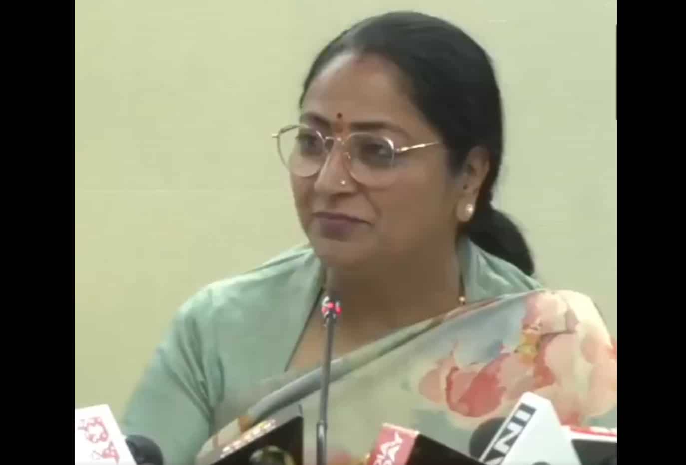  CM Rekha Gupta to present 'Viksit Delhi' budget 2025-26 between March 24-26; invites public suggestions
