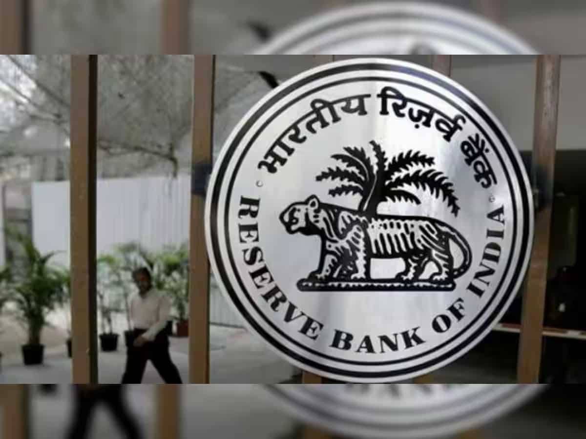 RBI may have to infuse Rs 1 lakh crore by March to maintain liquidity: SBI research