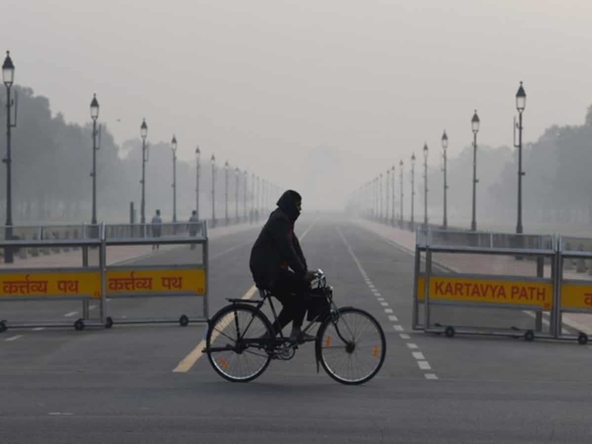 Delhi Weather Update: National capital records minimum temperature of 13.4°C; air quality moderate 