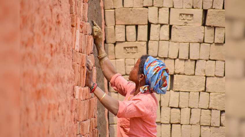 Delhi women to receive Rs 2,500/month under 'Mahila Samridhi Yojana': Union Minister J P Nadda