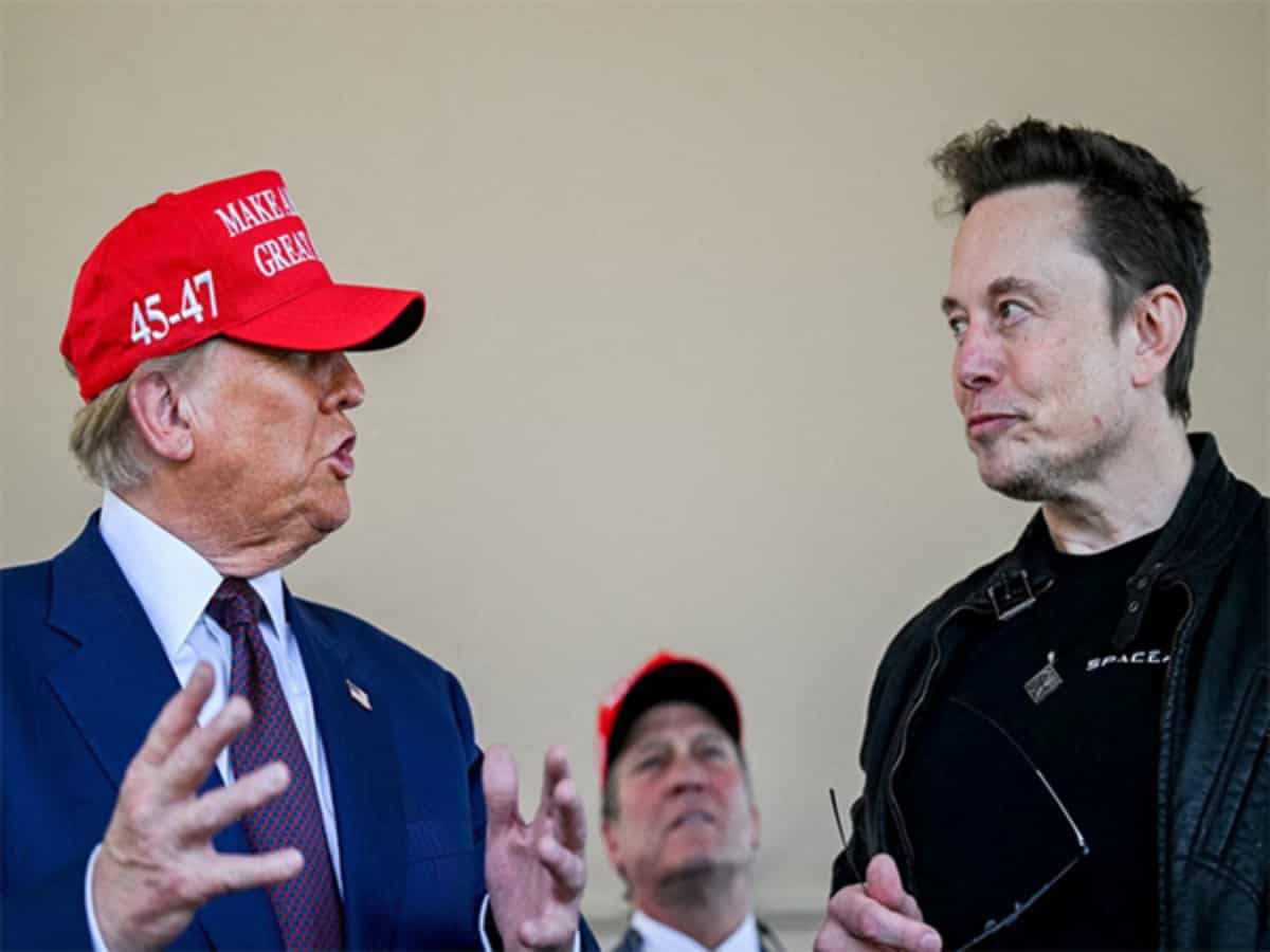 US President Trump buys Red Tesla Model X, praises Elon Musk