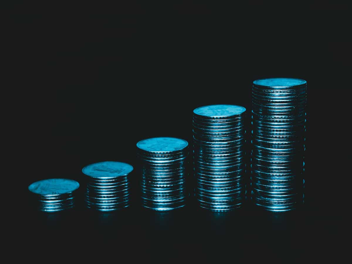 Rupee climbs 27 paise to 87 against US dollar 