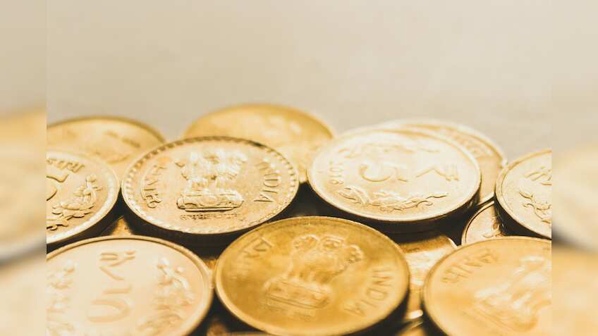 Rupee hits three-week high at 86.80 against US dollar 