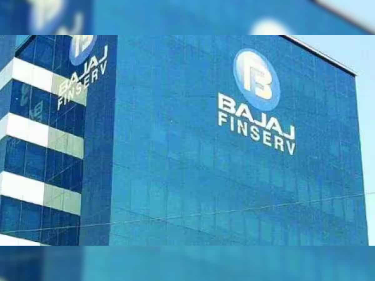 Bajaj Finserv to buy Allianz&#039;s 26% interest in