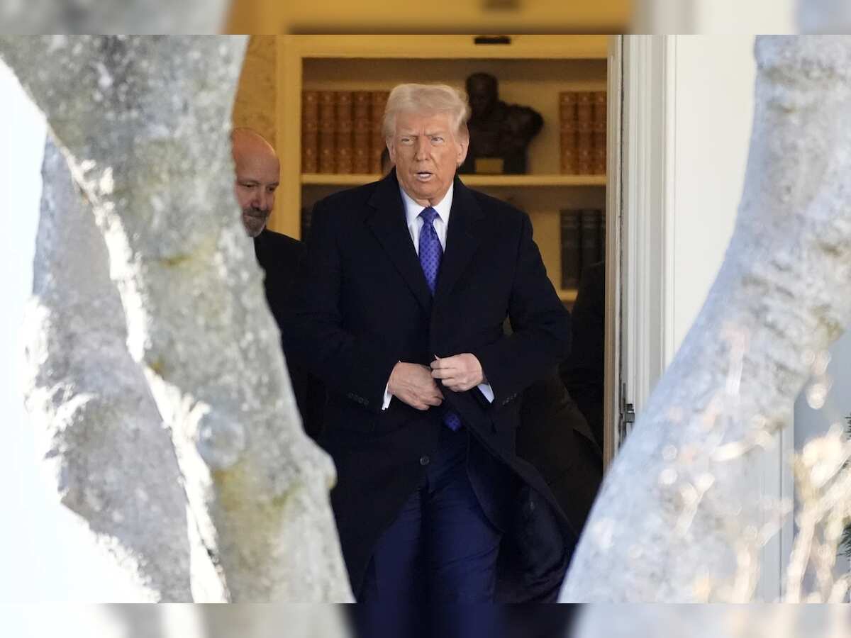 Trump pushes for &#039;beautiful, clean coal&#039; to boost