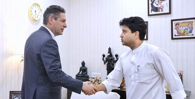 DoT teams up with WhatsApp to expand Meta's ‘Scam Se Bacho’ campaign