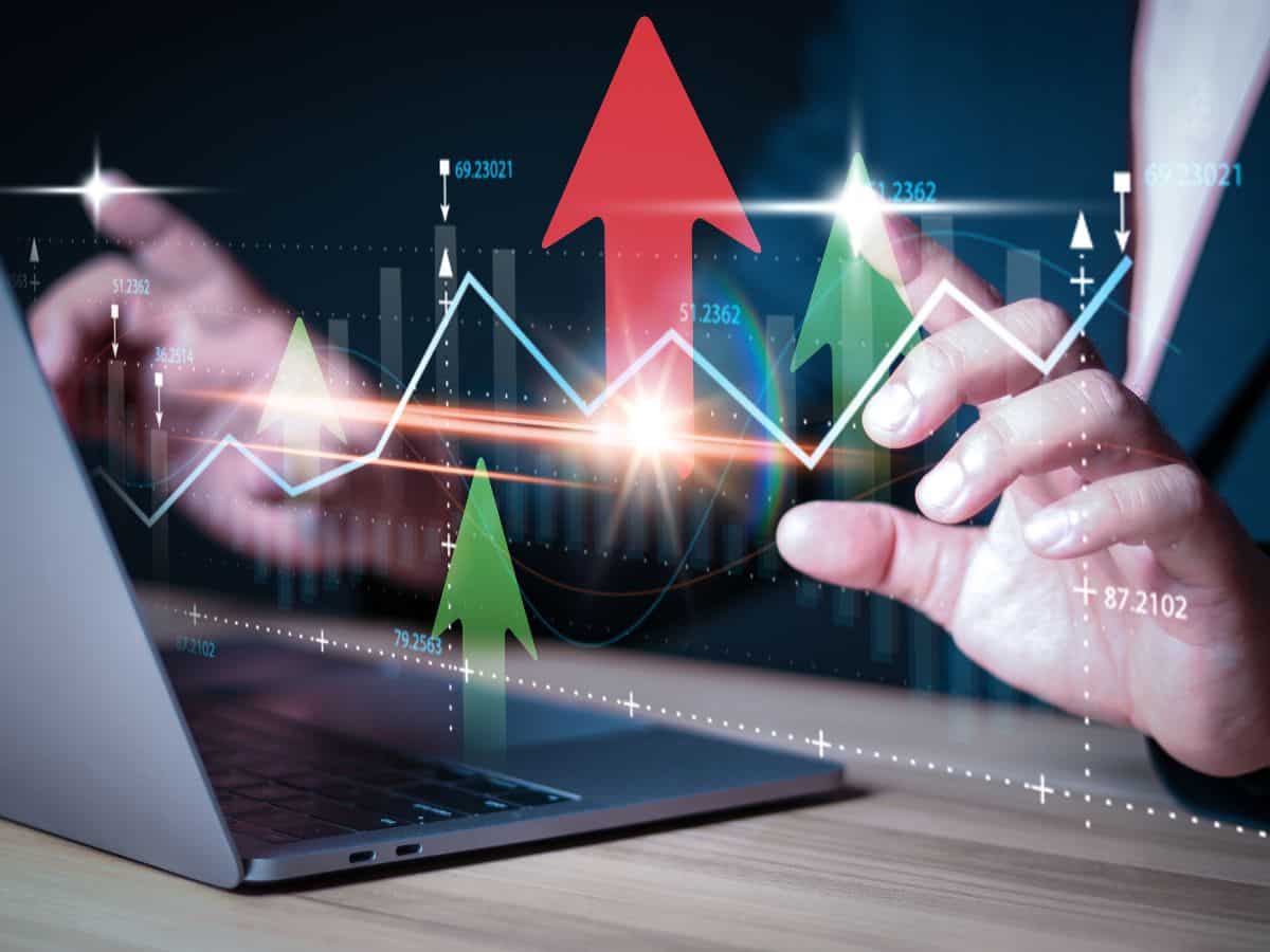 Swiggy EQ Share Price Target (0-15 Days) Swiggy EQ Share Price Target (0-15 Days)
