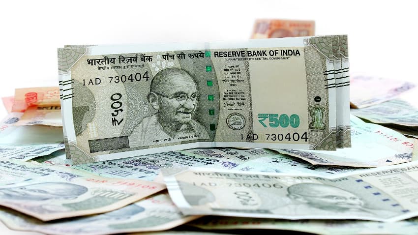 Corpus from Rs 7,00,000 one-time investment in 30 years Corpus from Rs 7,00,000 one-time investment in 30 years
