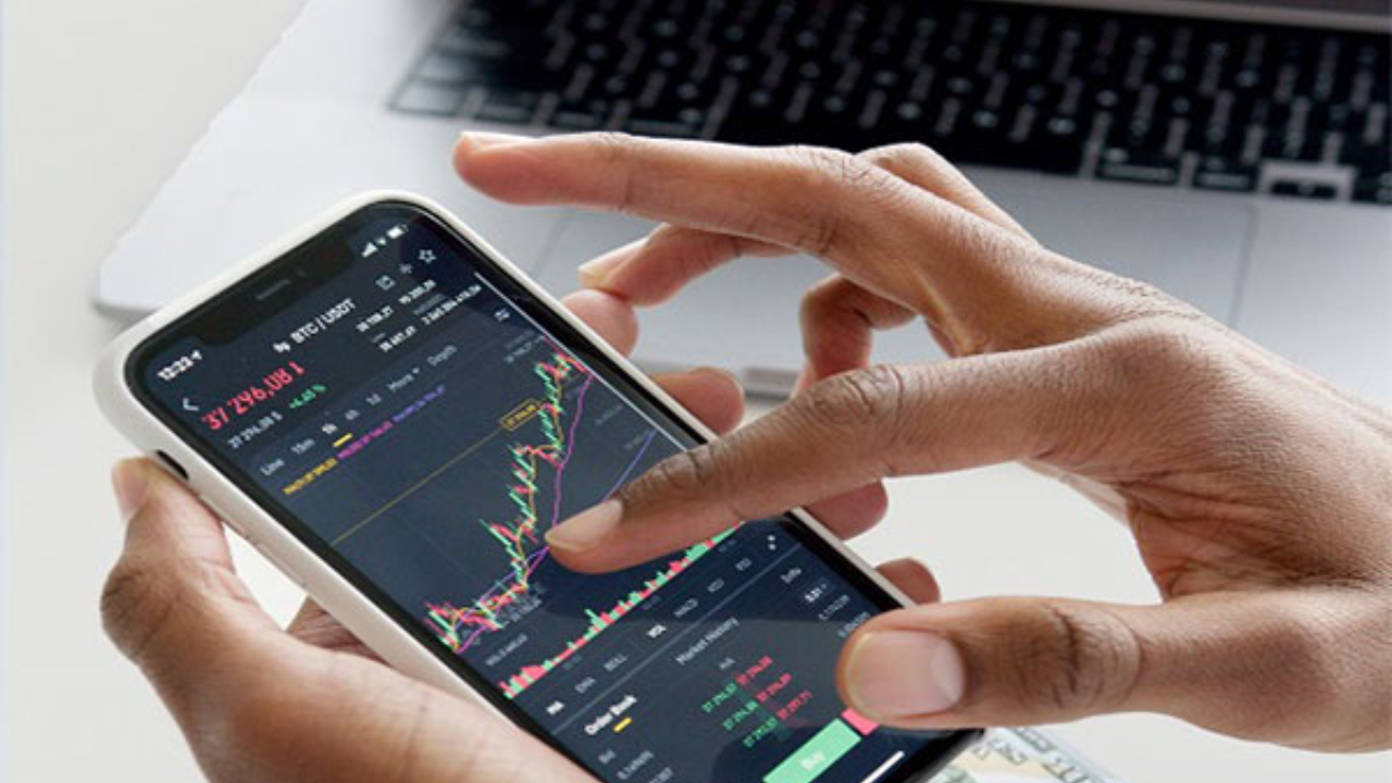 GIFT Nifty futures up 50 pts; D-Street likely