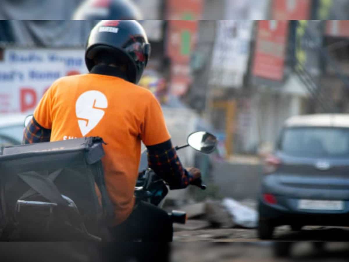Uber, Ola, Swiggy, and Zomato, among other gig