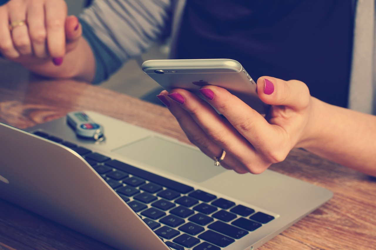 UPI Down: Users briefly struggle with transactions despite