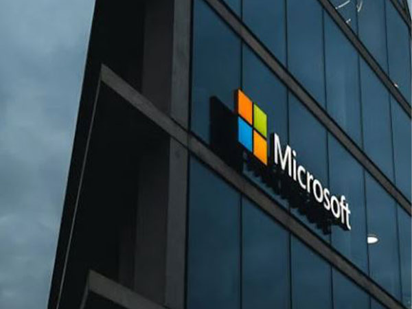 Maharashtra government signs MoU with Microsoft for AI technology in administration