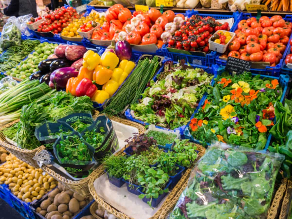 Consumer inflation cools to 3.34% in March from