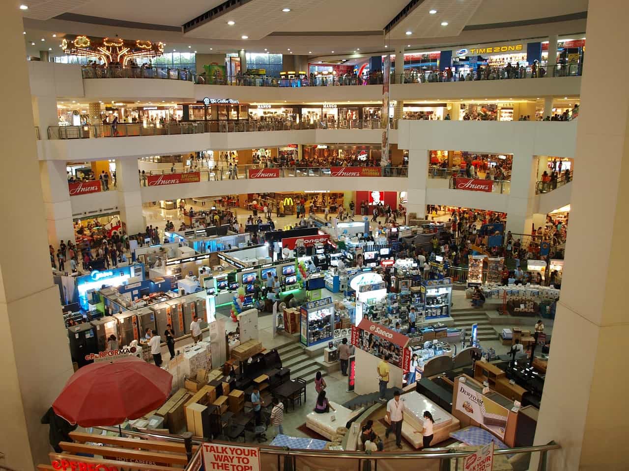 Gurgaon's Galleria market shops rent skyrockets; check out monthly rent in Lajpat Nagar, CP, Kamla Nagar and other Delhi-NCR areas