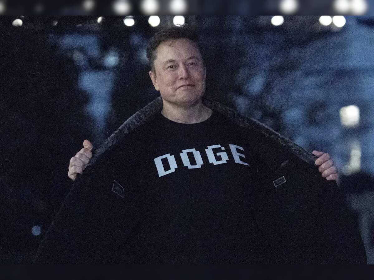 &#039;Not stepping down, just reducing time allocation&#039;: Elon