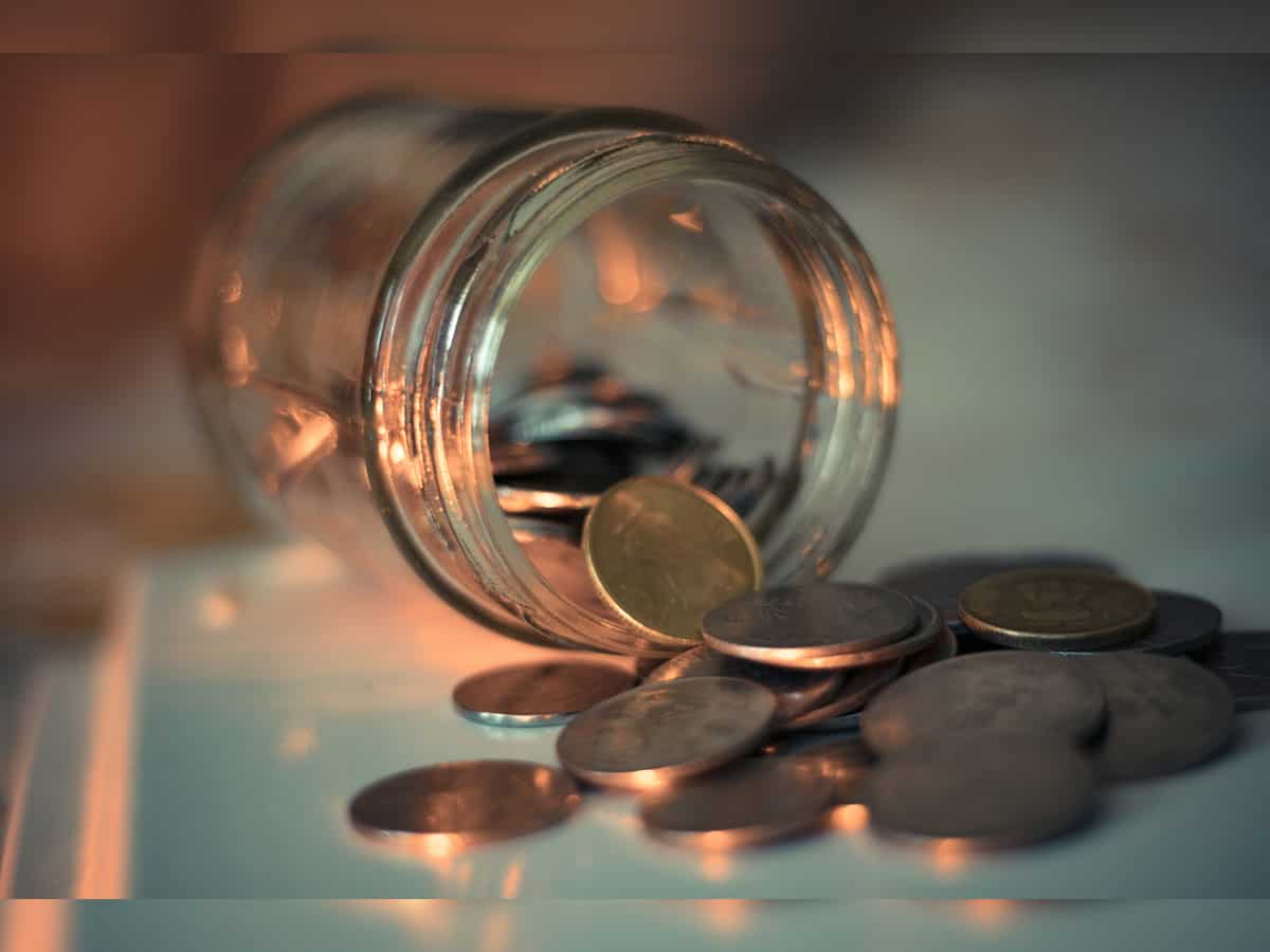 Currency Market News: Rupee weakens by 15 paise