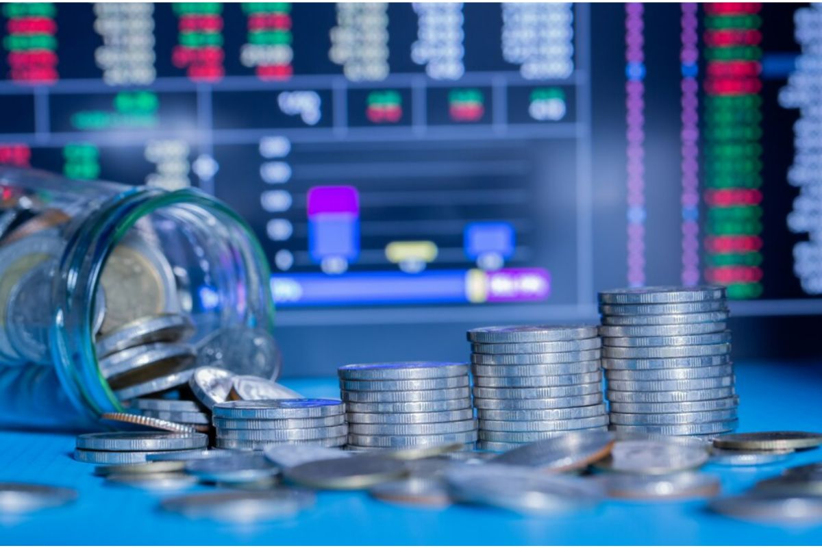 5 Stocks to Buy for Long-term: HCC, PNB