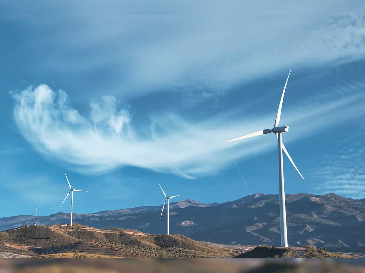 India reaches 100 GW milestone in solar power