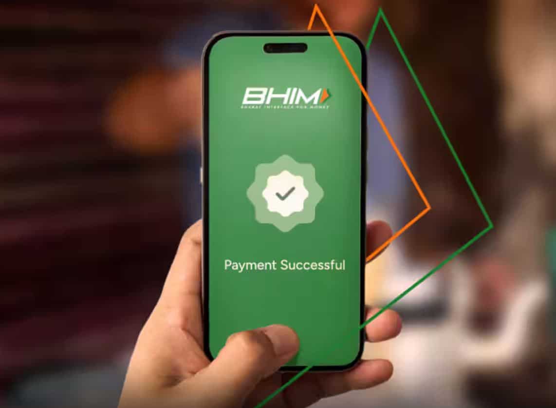 Do secondary users need their own bank account to use UPI circle?