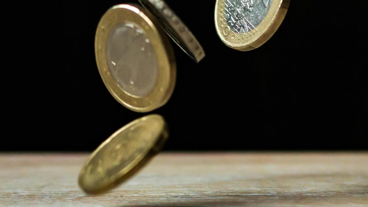 Post Office Monthly Income Scheme (POMIS): Regular income, low risk Post Office Monthly Income Scheme (POMIS): Regular income, low risk